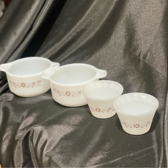 PYR-O-REY DYNAWARE Termocrisa Milk Glass Brown Daisy Ramekins (2) & Cups (2) - Picture 7 of 11